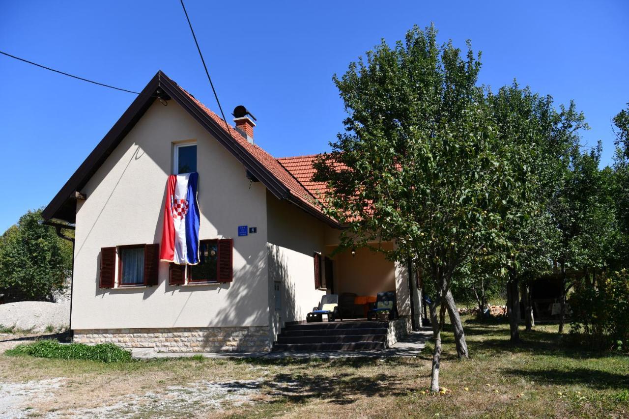 Holiday Home Matan Saborsko Extérieur photo