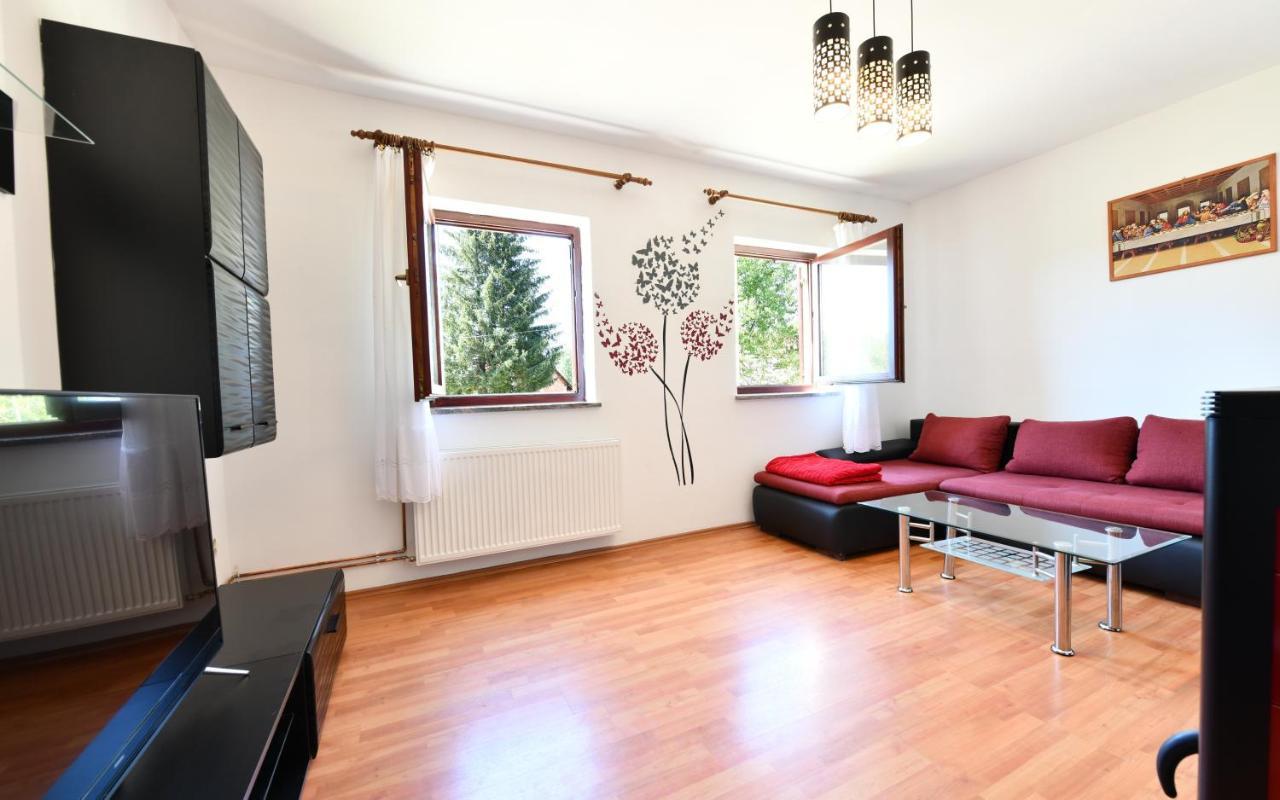 Holiday Home Matan Saborsko Extérieur photo