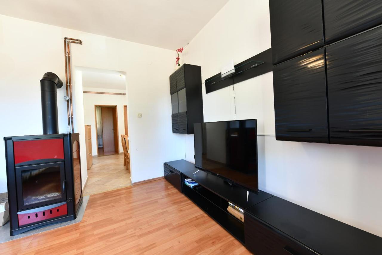 Holiday Home Matan Saborsko Extérieur photo