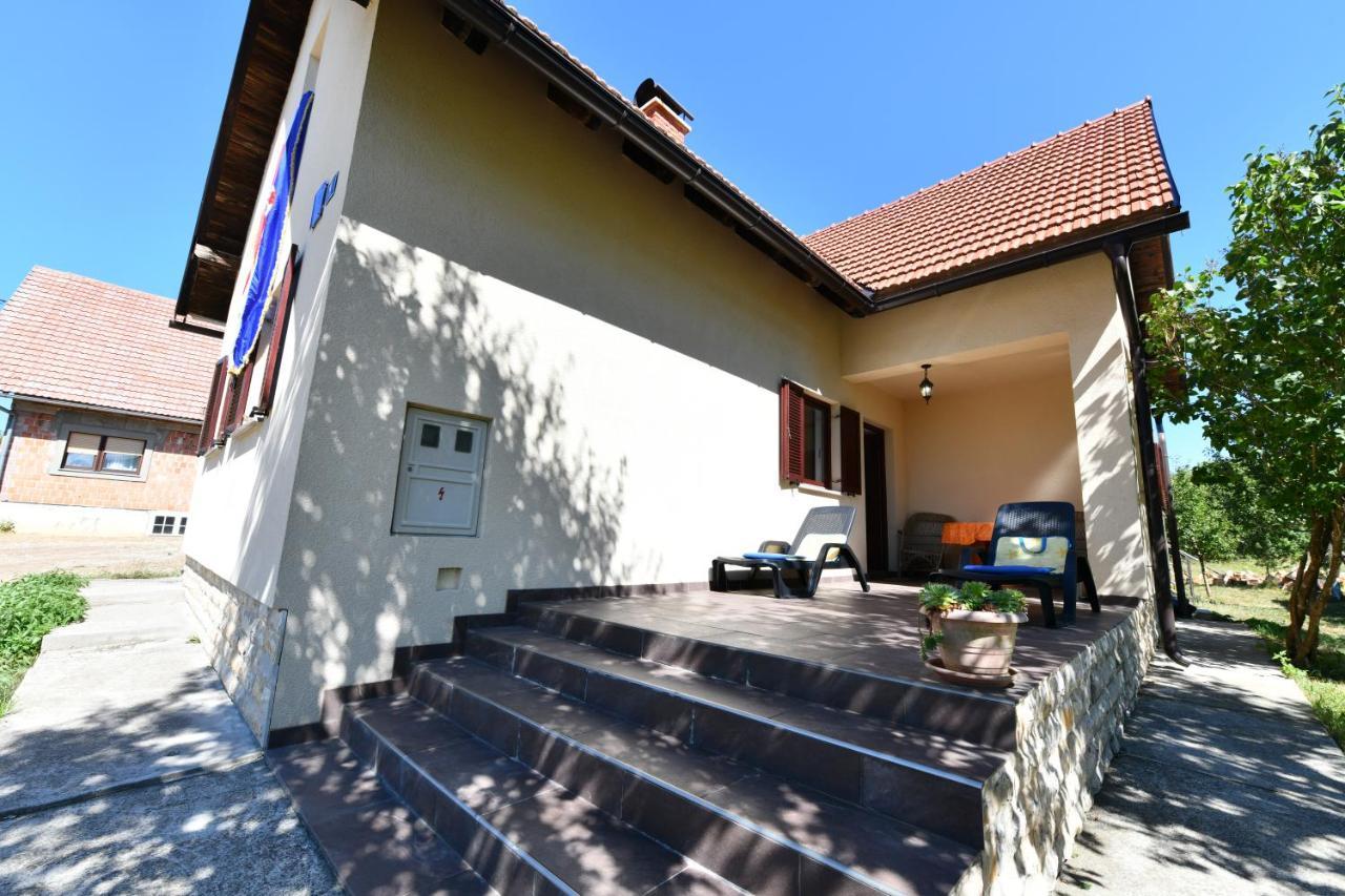Holiday Home Matan Saborsko Extérieur photo