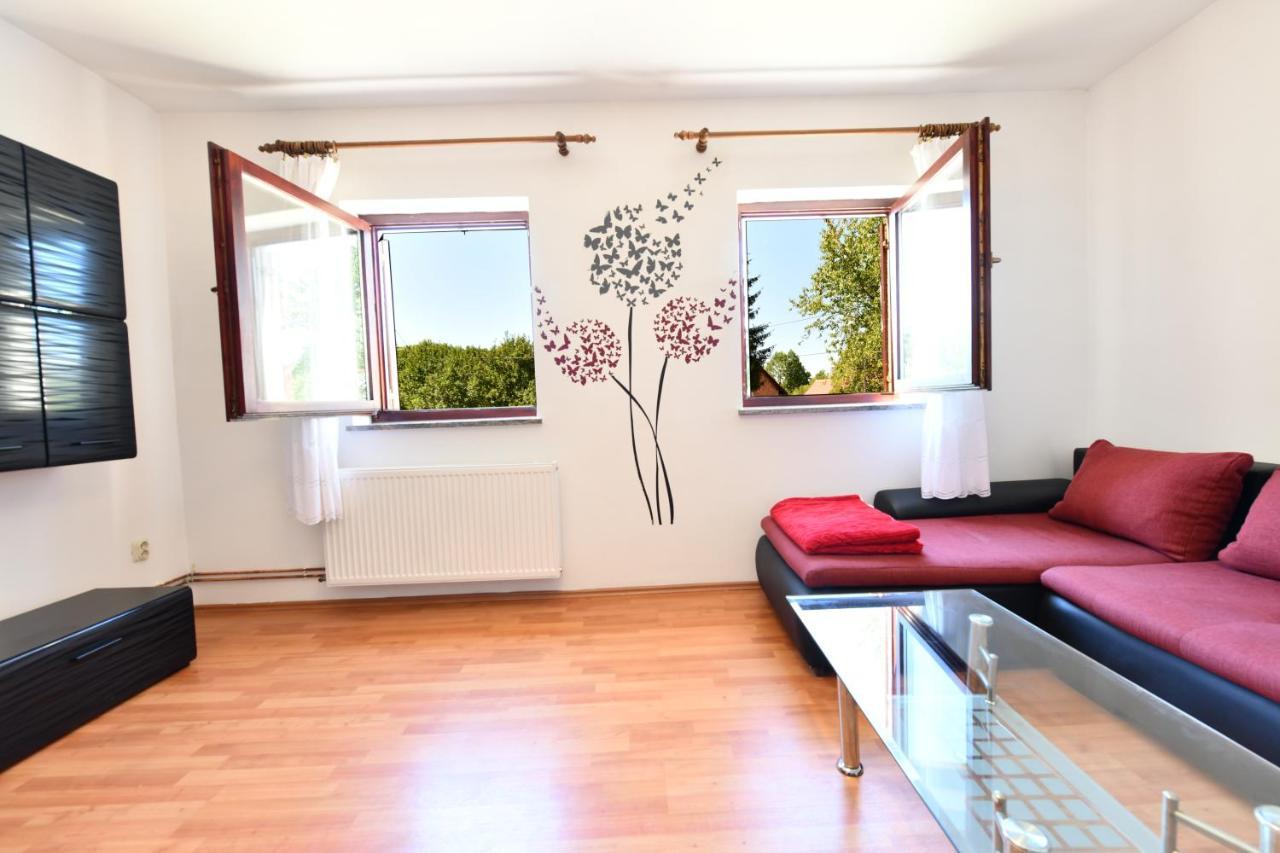 Holiday Home Matan Saborsko Extérieur photo